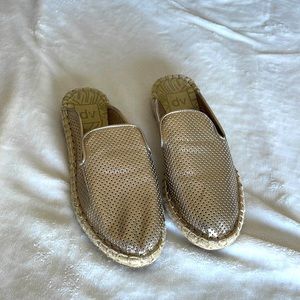 Espadrille slides!
